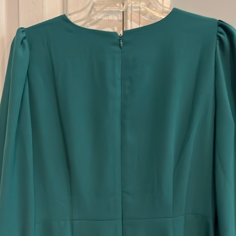 J. Crew Jade Green Long Sleeve Crepe Dress Size 6 - Picture 3 of 9